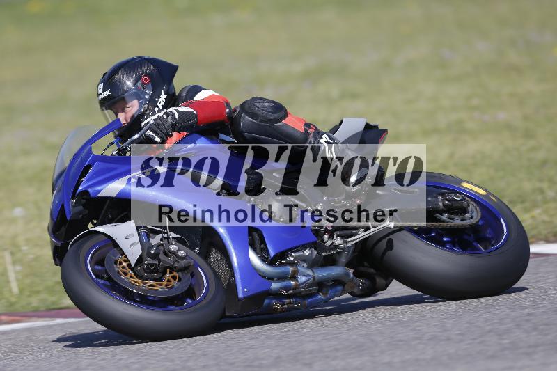 /10 20.04.2026  Pluess Moto Sport ADR/Freies Fahren/1